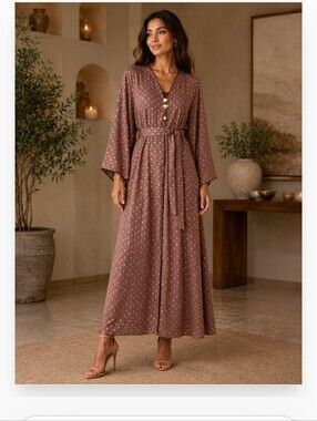 Double Layered Long Brown Open-Front Arabic Dress With Belt For Fitting